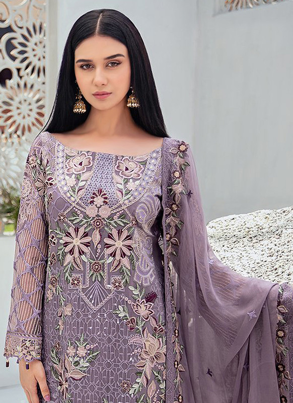Dial N Fashion Lavender Heavy Designer Pakistani Style Salwar Suit