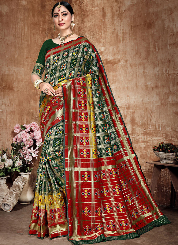 Dial N Fashion Designer Traditional Wear Banarasi Silk Saree