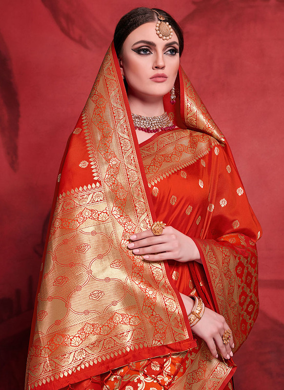 Dial N Fashion Red Designer Traditional Rich Banarasi Silk Saree