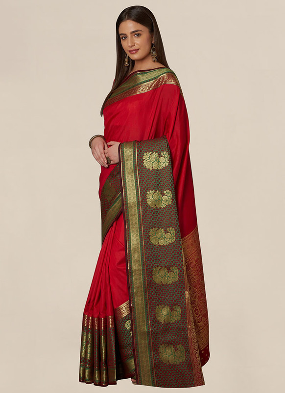 Dial N Fashion Red  Latest Designer Classic Wear Silk Blend Saree