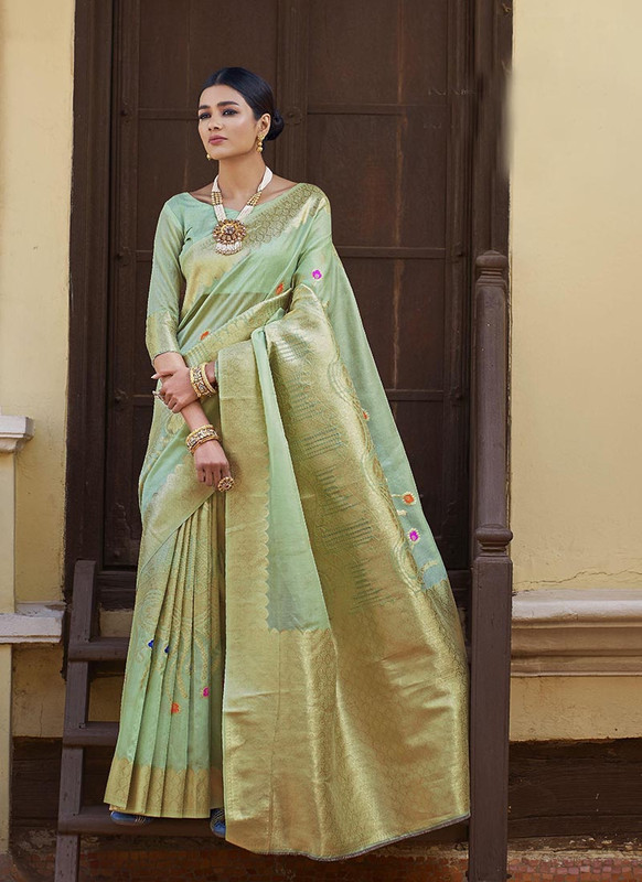 Dial N Fashion Green Latest Designer Classic Wear Silk Saree
